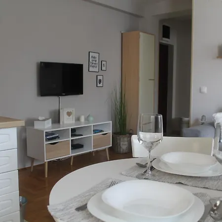 Appartamento Cerska Mrb Belgrado